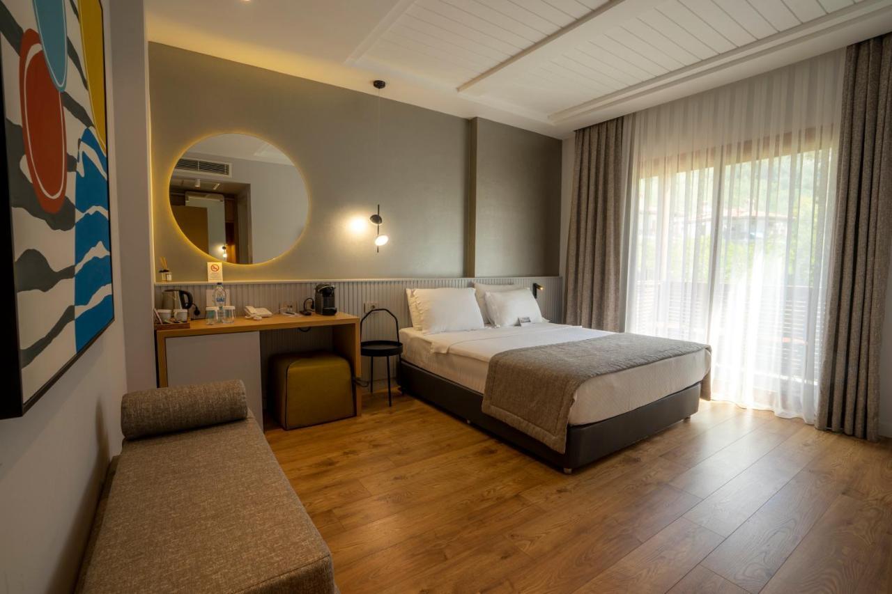 Baleze Boutique Hotel - Adults Only อัคยาคา ภายนอก รูปภาพ